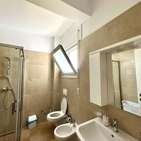 Lovely 2-bed In Gjiri I Lalzit * Durrës