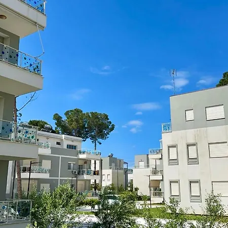 Lovely 2-bed In Gjiri I Lalzit Appartamento Durrës