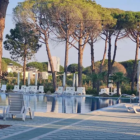 Appartamento Lovely 2-bed In Gjiri I Lalzit *